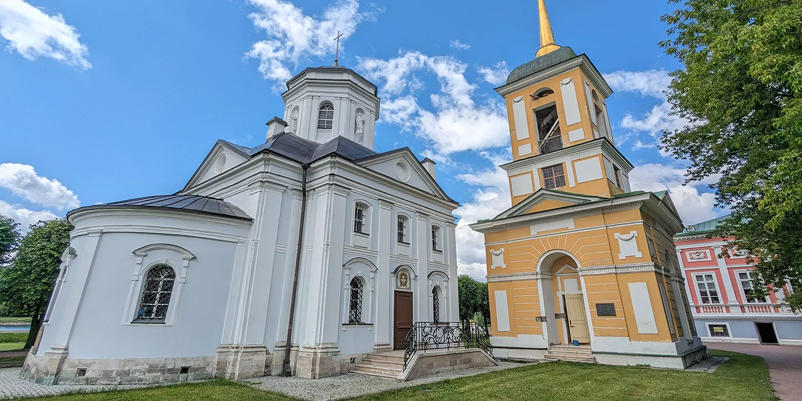 Храм Тихвинской иконы Божией матери